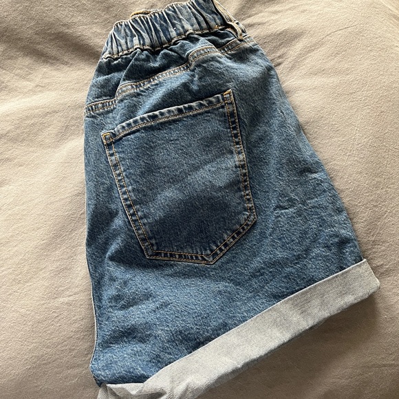 GARAGE Denim Shorts - Picture 5 of 7